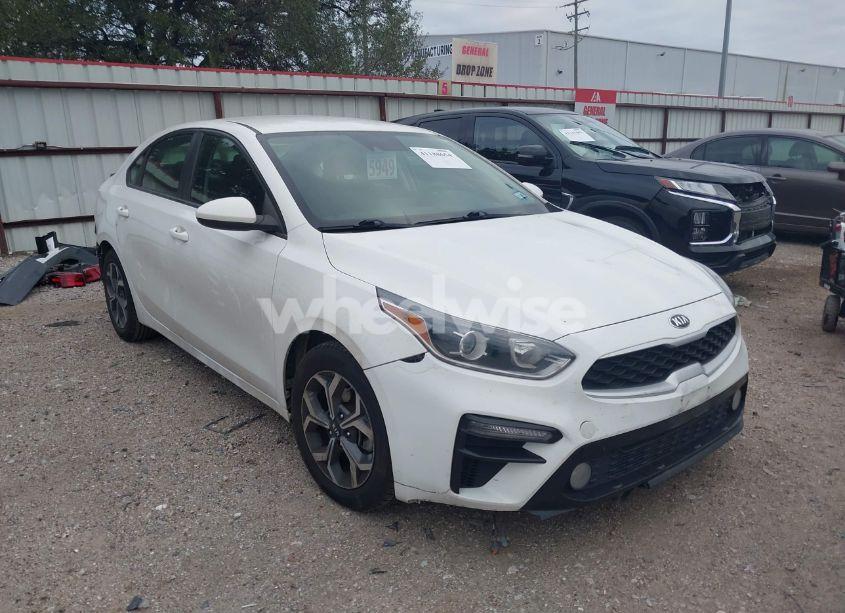 2019 Kia Forte LXS (VIN 3KPF24AD6KE111627) main photo