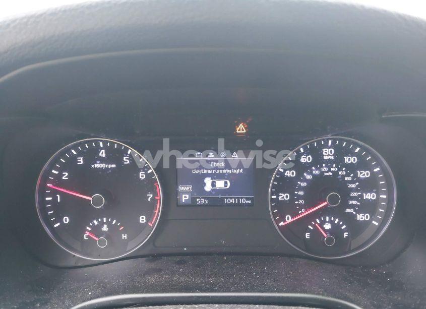 Photo 7 of 2019 Kia Forte LXS (VIN 3KPF24AD6KE111627)