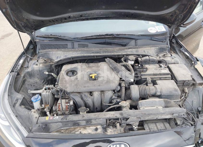 Photo 10 of 2019 Kia Forte LXS (VIN 3KPF24AD6KE133563)