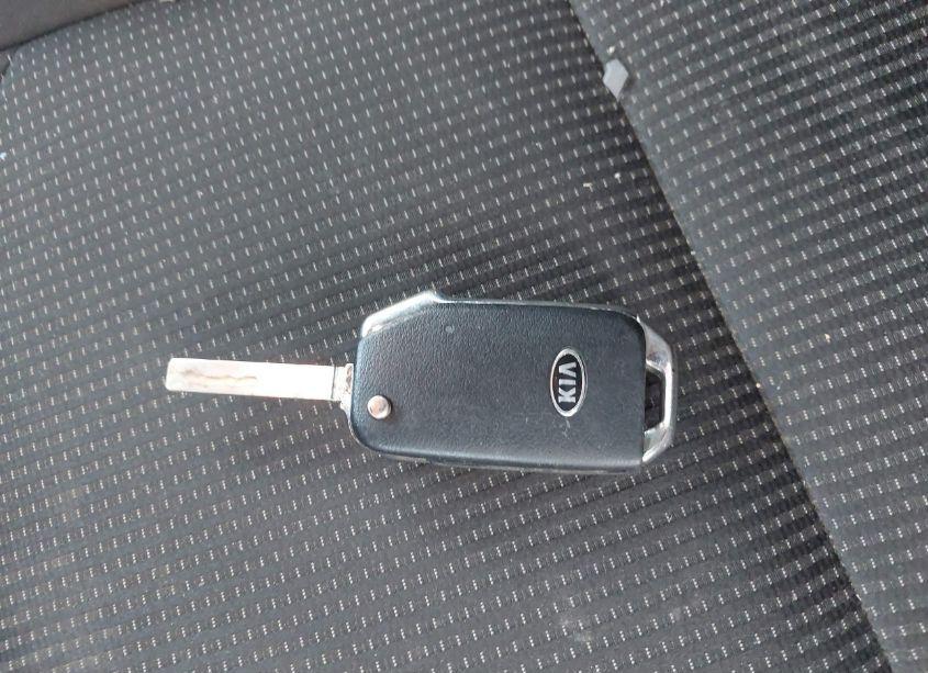 Photo 11 of 2020 Kia Forte FE (VIN 3KPF24AD6LE143818)