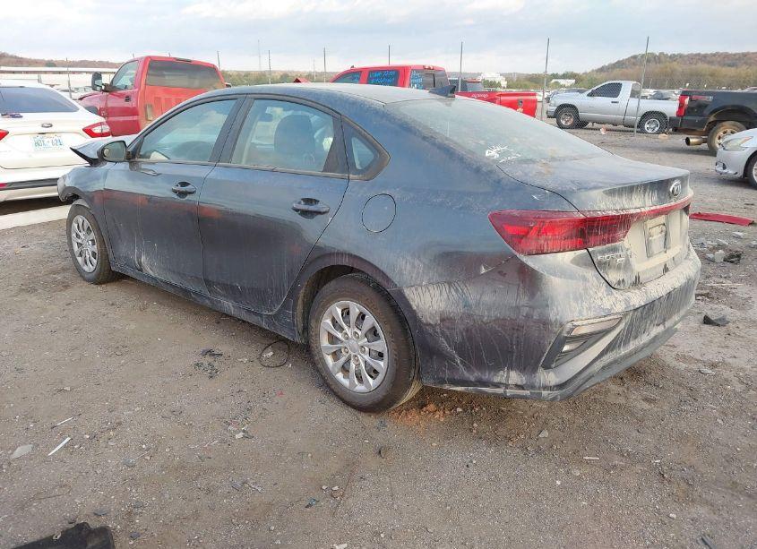 Photo 3 of 2020 Kia Forte FE (VIN 3KPF24AD6LE143818)