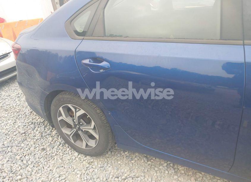 Photo 6 of 2020 Kia Forte LXS (VIN 3KPF24AD6LE170744)