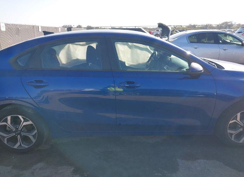 Photo 13 of 2020 Kia Forte LXS (VIN 3KPF24AD6LE179718)