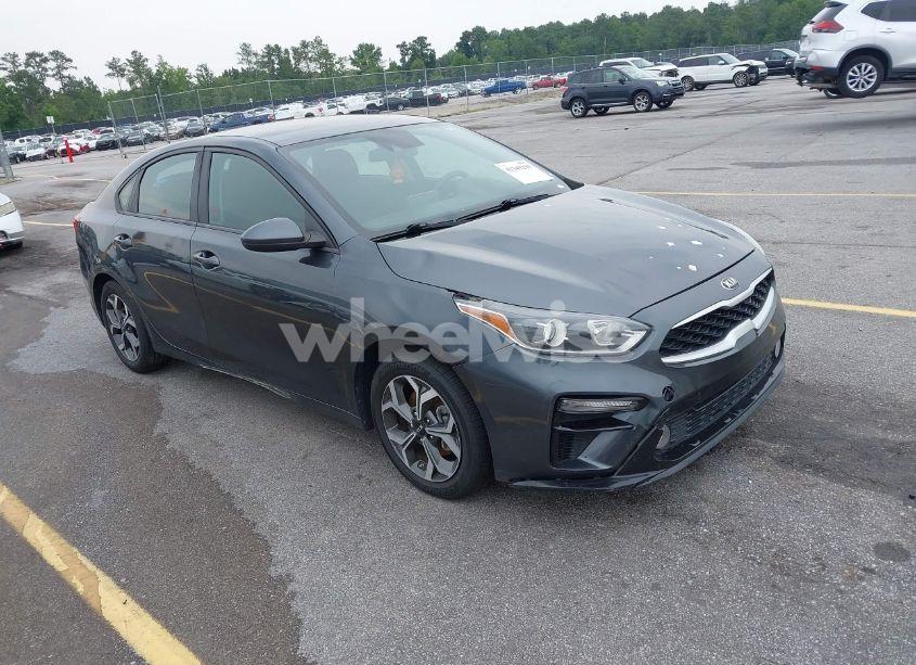 2020 Kia Forte LXS (VIN 3KPF24AD6LE195529) main photo