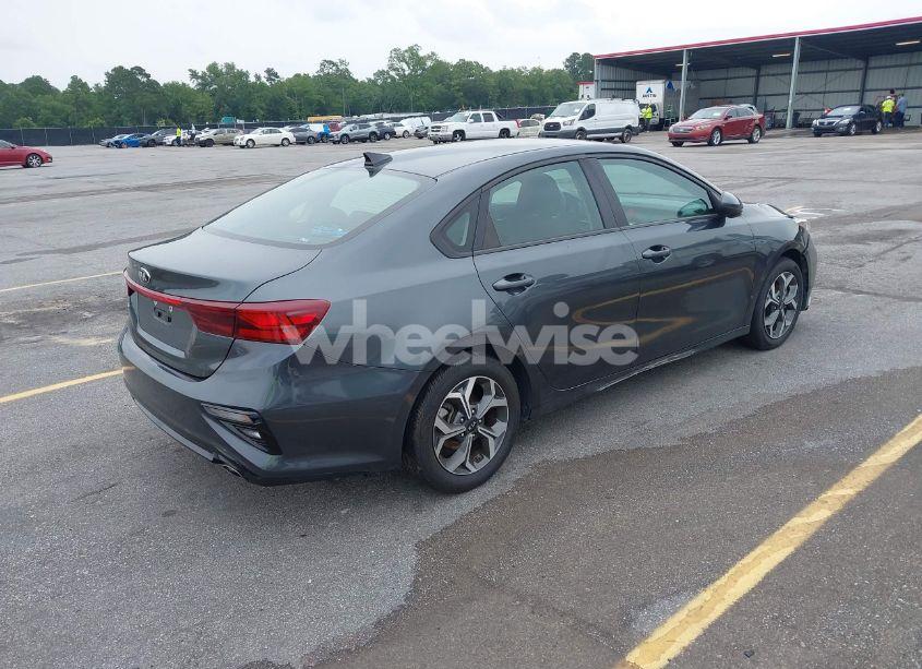 Photo 4 of 2020 Kia Forte LXS (VIN 3KPF24AD6LE195529)