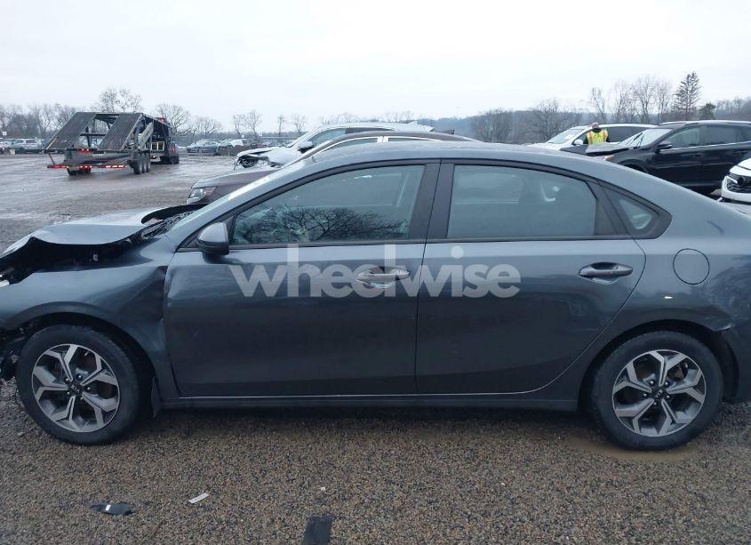 Photo 15 of 2020 Kia Forte LXS (VIN 3KPF24AD6LE202513)