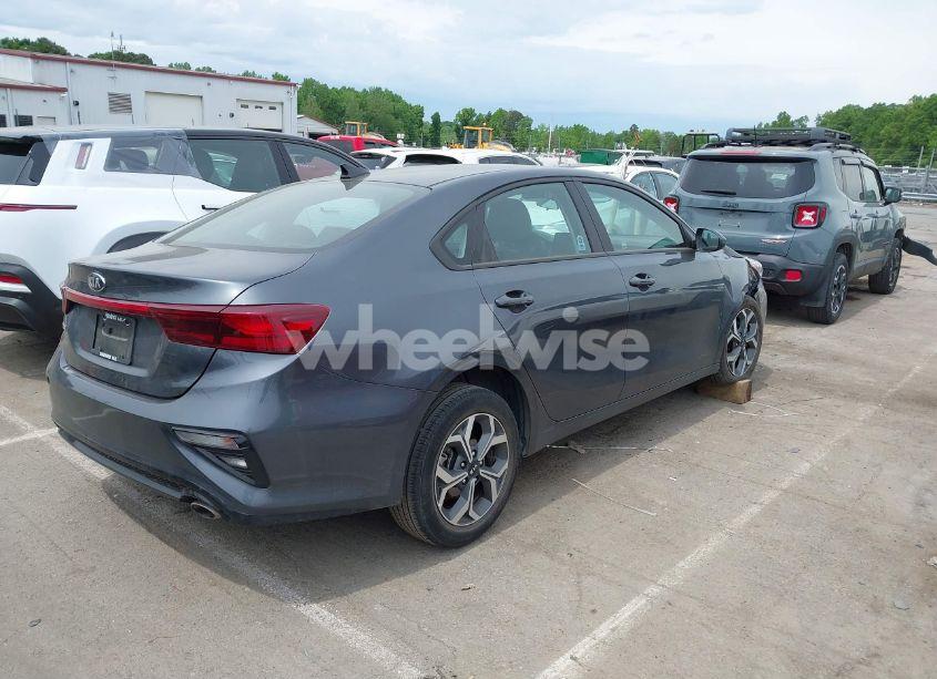 Photo 4 of 2020 Kia Forte LXS (VIN 3KPF24AD6LE231168)