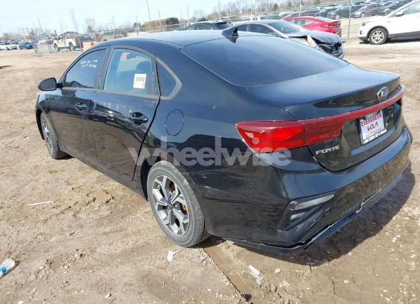 Photo 3 of 2020 Kia Forte LXS (VIN 3KPF24AD6LE232739)