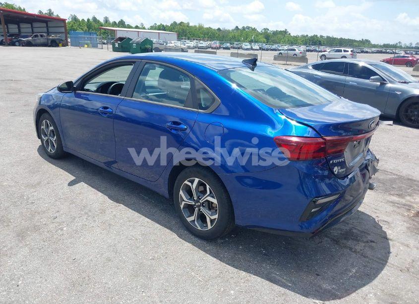 Photo 3 of 2020 Kia Forte LXS (VIN 3KPF24AD6LE234555)