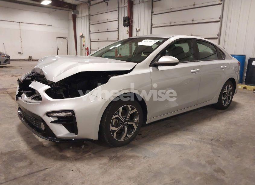 Photo 2 of 2020 Kia Forte LXS (VIN 3KPF24AD6LE235754)