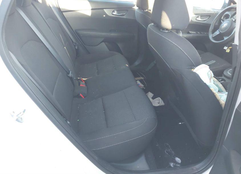 Photo 8 of 2020 Kia Forte LXS (VIN 3KPF24AD6LE248469)