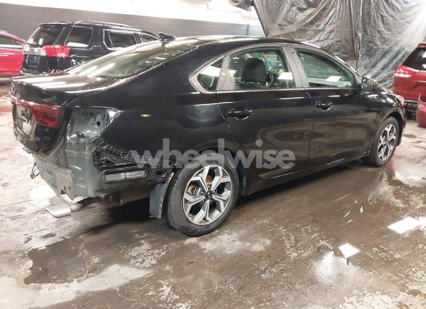 Photo 4 of 2021 Kia Forte LXS (VIN 3KPF24AD6ME264608)
