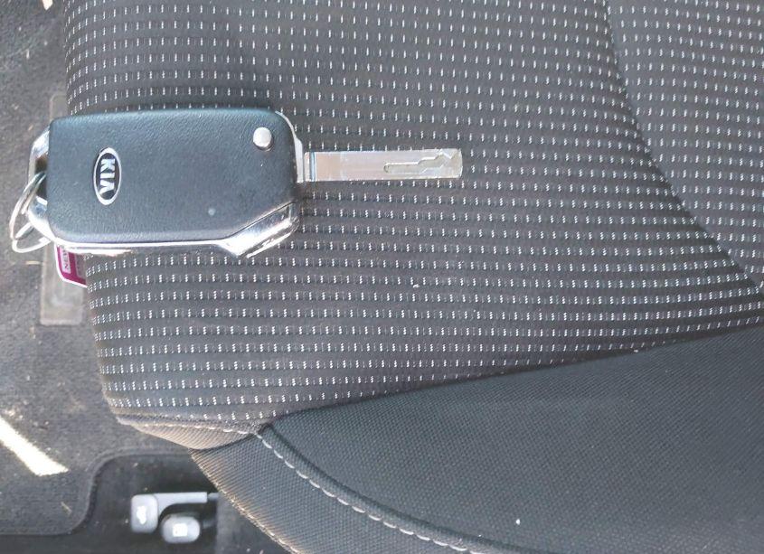 Photo 11 of 2021 Kia Forte LXS (VIN 3KPF24AD6ME265547)