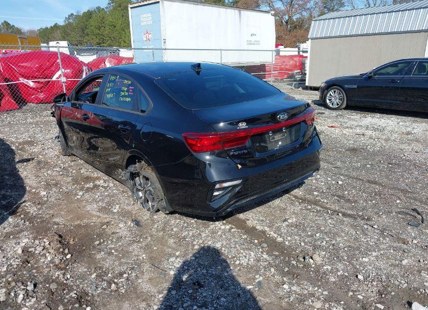 Photo 3 of 2021 Kia Forte LXS (VIN 3KPF24AD6ME265547)