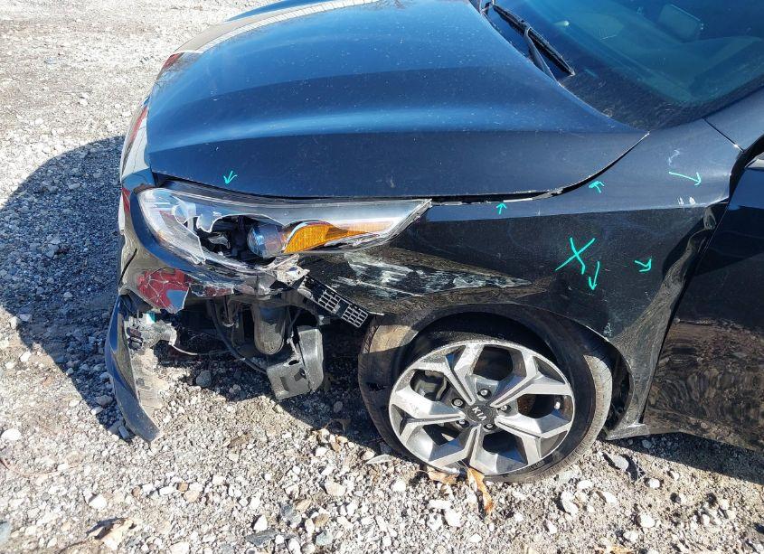 Photo 6 of 2021 Kia Forte LXS (VIN 3KPF24AD6ME265547)