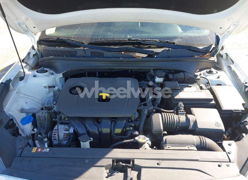 Photo 10 of 2021 Kia Forte LXS (VIN 3KPF24AD6ME281831)