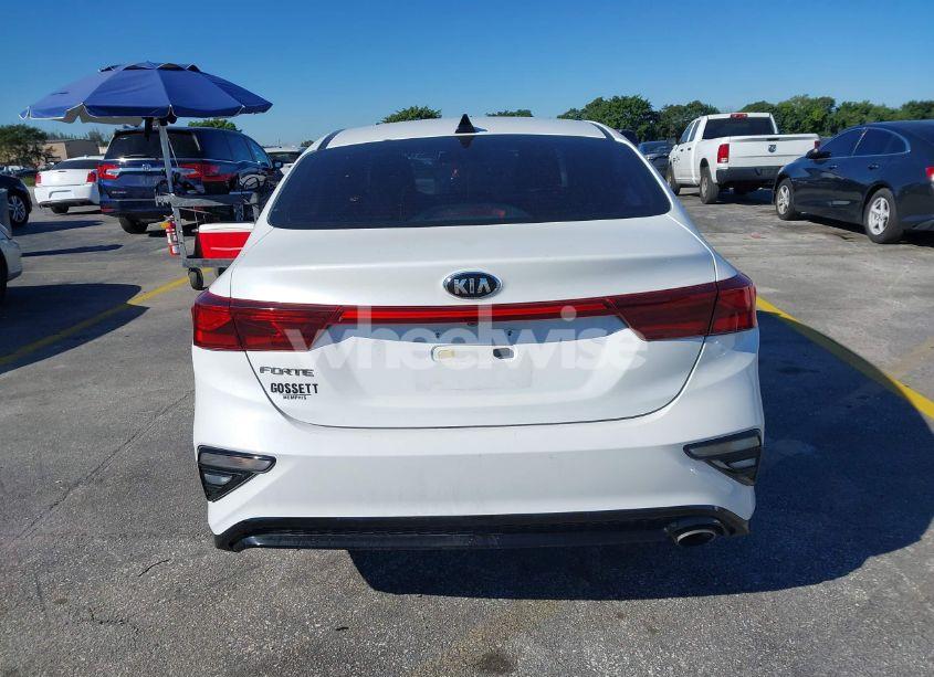 Photo 16 of 2021 Kia Forte LXS (VIN 3KPF24AD6ME281831)