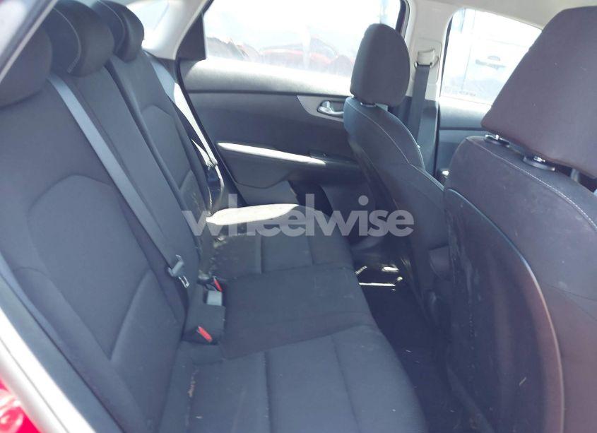 Photo 8 of 2021 Kia Forte LXS (VIN 3KPF24AD6ME299861)