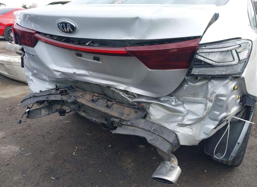 Photo 6 of 2021 Kia Forte LXS (VIN 3KPF24AD6ME306372)