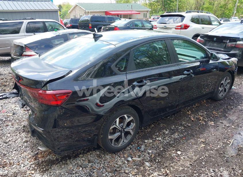 Photo 4 of 2021 Kia Forte LXS (VIN 3KPF24AD6ME307117)