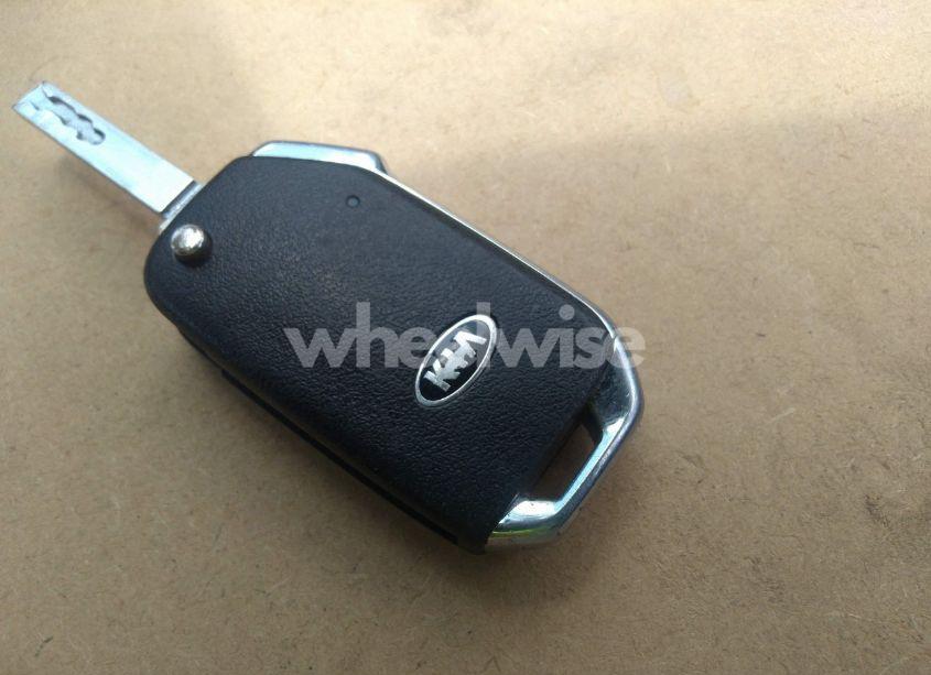 Photo 11 of 2021 Kia Forte LXS (VIN 3KPF24AD6ME322989)