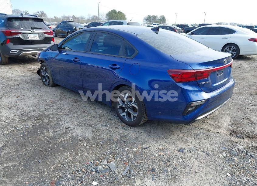 Photo 3 of 2021 Kia Forte LXS (VIN 3KPF24AD6ME324757)