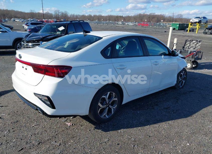 Photo 4 of 2021 Kia Forte LXS (VIN 3KPF24AD6ME329148)