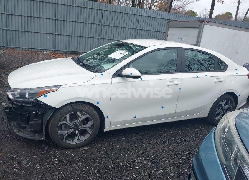 Photo 14 of 2021 Kia Forte LXS (VIN 3KPF24AD6ME341090)