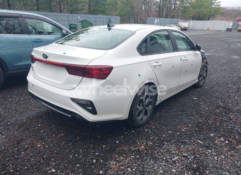 Photo 4 of 2021 Kia Forte LXS (VIN 3KPF24AD6ME341090)