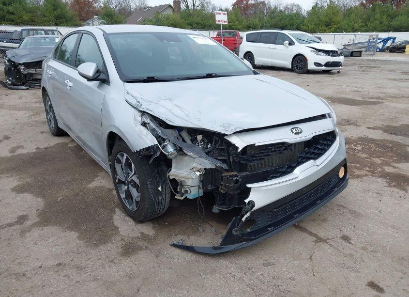 Photo 6 of 2021 Kia Forte LXS (VIN 3KPF24AD6ME352669)