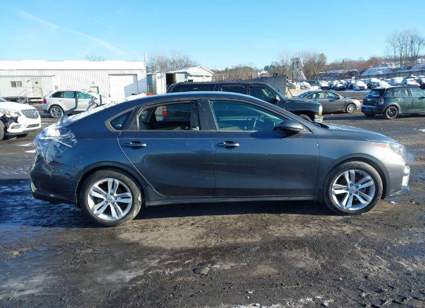 Photo 12 of 2021 Kia Forte LXS (VIN 3KPF24AD6ME361520)
