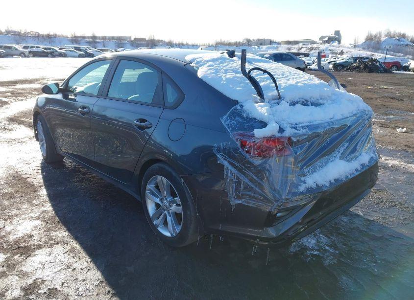 Photo 3 of 2021 Kia Forte LXS (VIN 3KPF24AD6ME361520)
