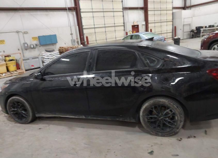 Photo 14 of 2021 Kia Forte LXS (VIN 3KPF24AD6ME410120)
