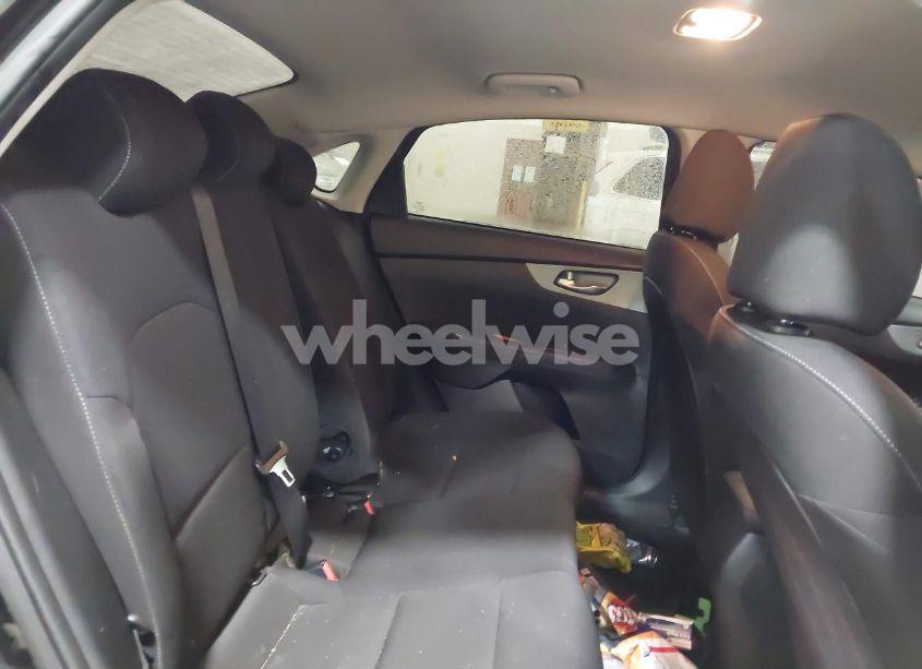 Photo 8 of 2021 Kia Forte LXS (VIN 3KPF24AD6ME410120)