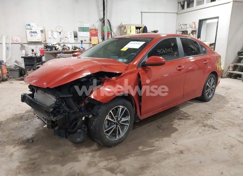 Photo 2 of 2022 Kia Forte LXS (VIN 3KPF24AD6NE434452)