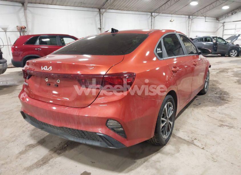 Photo 4 of 2022 Kia Forte LXS (VIN 3KPF24AD6NE434452)