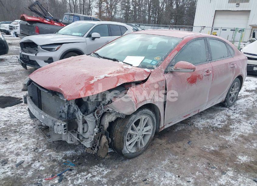 Photo 2 of 2022 Kia Forte LXS (VIN 3KPF24AD6NE457598)