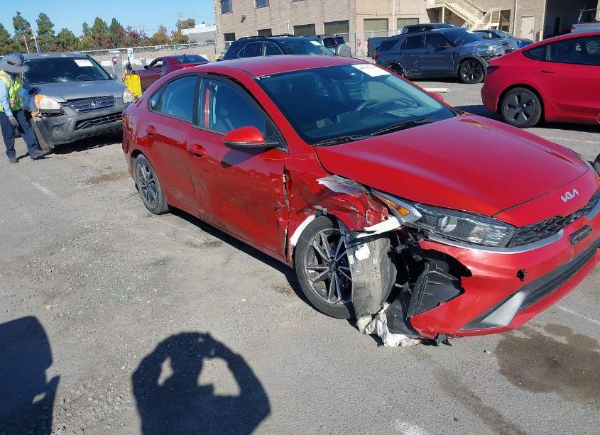 Photo 6 of 2022 Kia Forte LXS (VIN 3KPF24AD6NE474658)