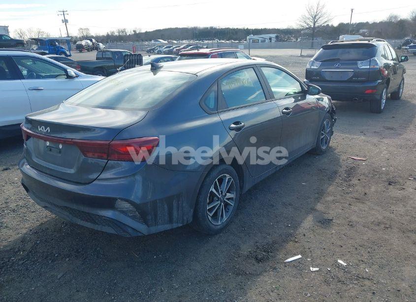 Photo 4 of 2022 Kia Forte LXS (VIN 3KPF24AD6NE483506)