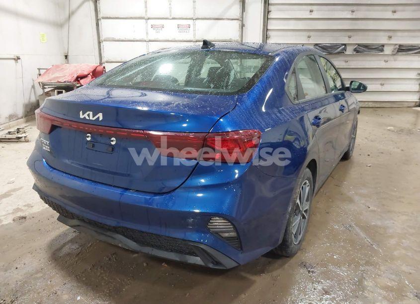 Photo 4 of 2022 Kia Forte LXS (VIN 3KPF24AD6NE499639)