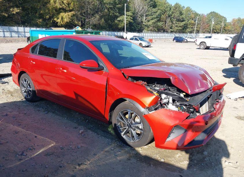 2023 Kia Forte LXS (VIN 3KPF24AD6PE509475) main photo