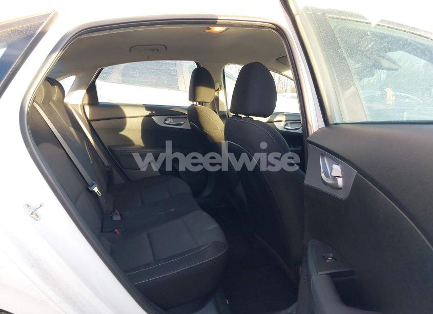 Photo 8 of 2023 Kia Forte LXS (VIN 3KPF24AD6PE566095)