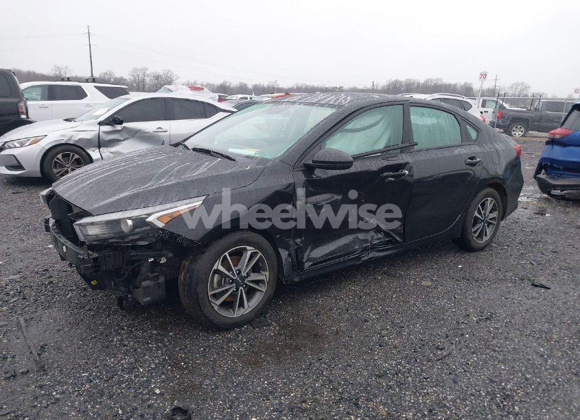 Photo 2 of 2023 Kia Forte LXS (VIN 3KPF24AD6PE576612)