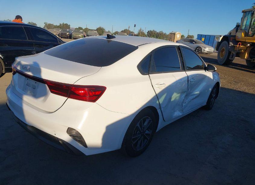 Photo 4 of 2023 Kia Forte LXS (VIN 3KPF24AD6PE579106)