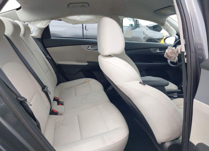 Photo 8 of 2023 Kia Forte LXS (VIN 3KPF24AD6PE580580)