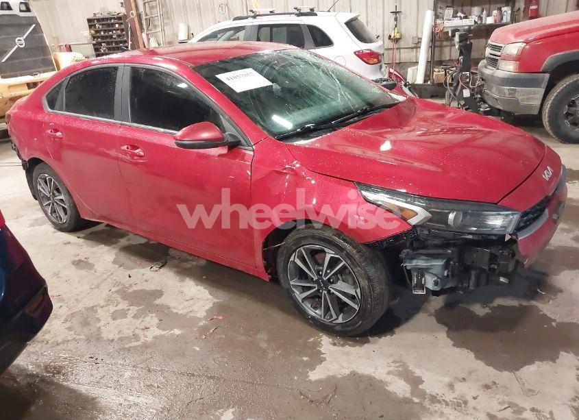 2023 Kia Forte LXS (VIN 3KPF24AD6PE606126) main photo