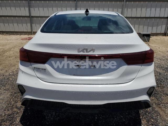 Photo 5 of 2023 KIA FORTE LX (VIN 3KPF24AD6PE610810)