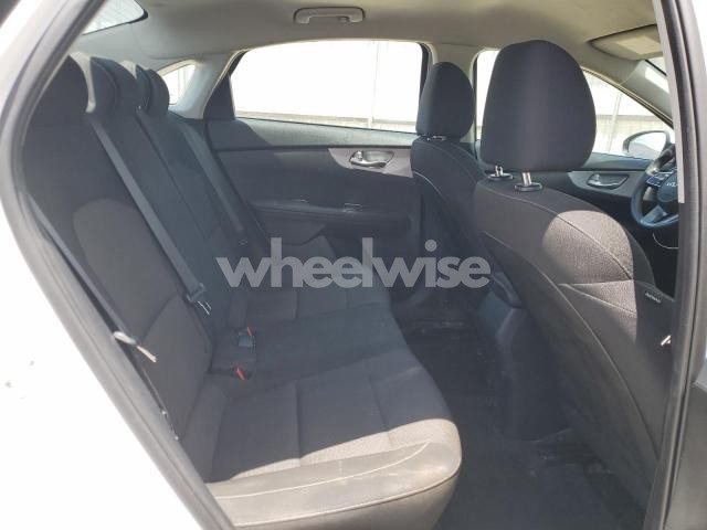 Photo 8 of 2023 KIA FORTE LX (VIN 3KPF24AD6PE610810)