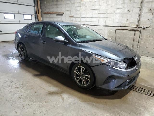 Photo 5 of 2023 KIA FORTE LX (VIN 3KPF24AD6PE661904)