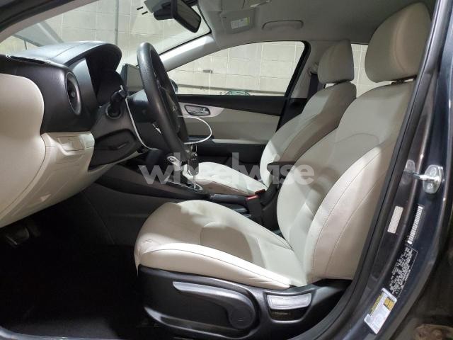 Photo 6 of 2023 KIA FORTE LX (VIN 3KPF24AD6PE661904)